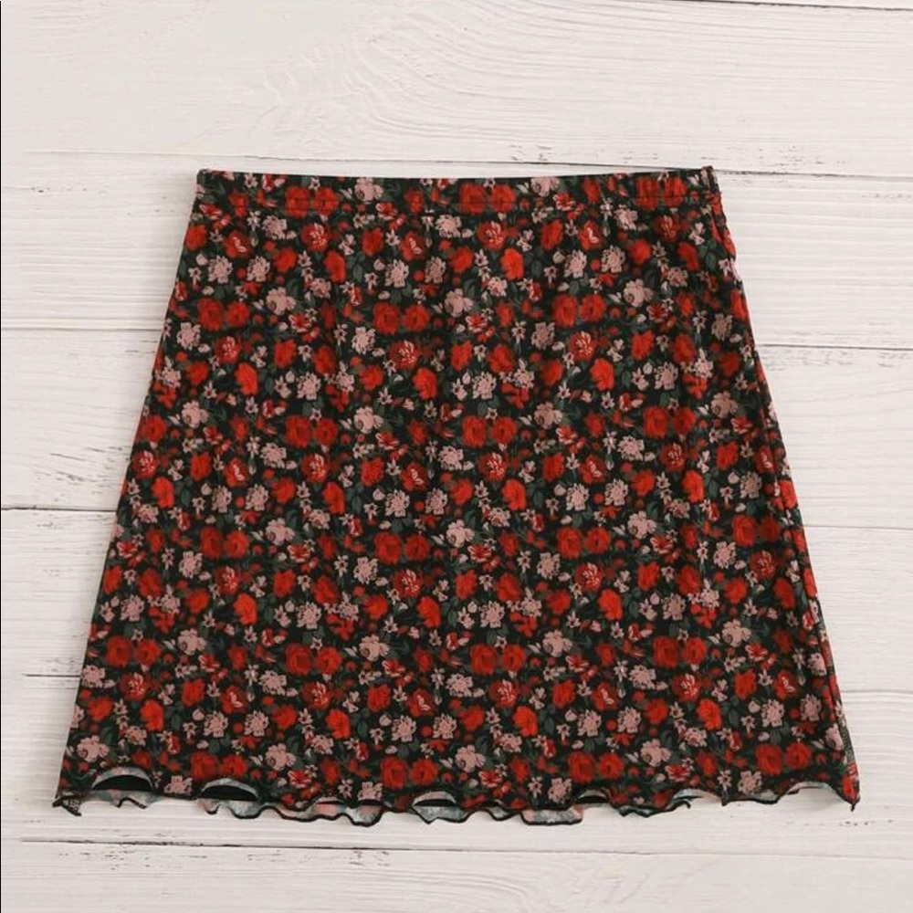 Plus Red Floral Mesh Skirt